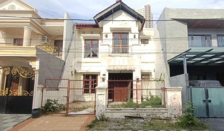 Rumah Butuh Renovasi Total Unfurnished SHM Dharma Husada, Surabaya