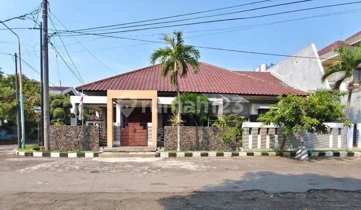 Rumah Butuh Minim Renovasi SHM Sidoarjo, Surabaya Rumah Butuh Minim Renovasi SHM Sidoarjo, Surabaya