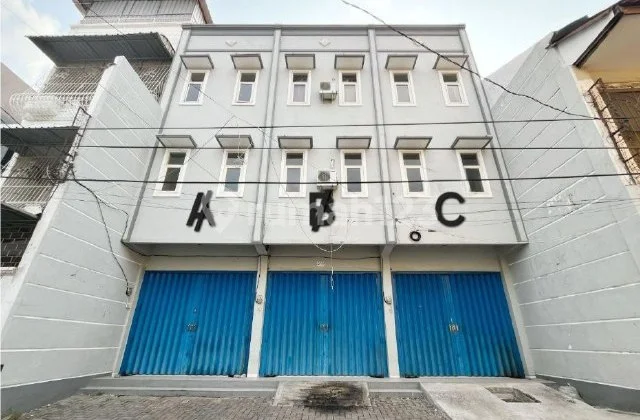 Gembong Sawah Barat Shop House, Kapasan STRATEGIC, A STEP TO KAPASAN MARKET, TWO-CAR WIDTH STREET. Gembong Sawah Barat Shop House, Kapasan STRATEGIC, A STEP TO KAPASAN MARKET, TWO-CAR WIDTH STREET.