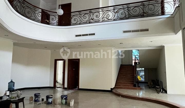 Disewakan Rumah Komersial Teuku Umar dekat Raya Darmo