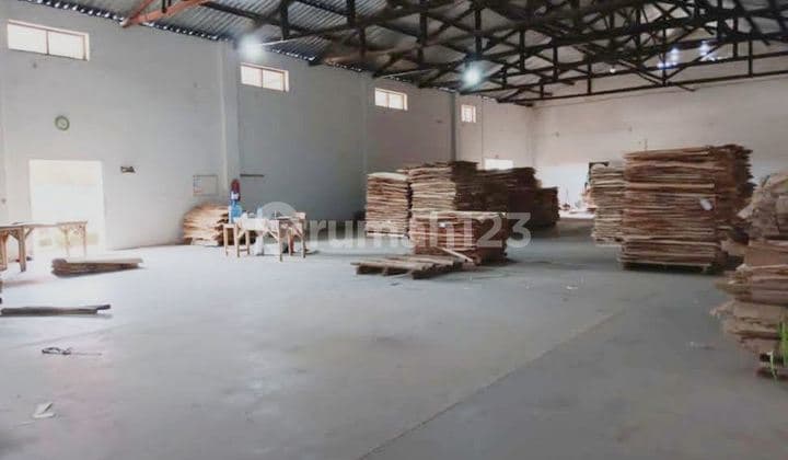 Best Deal Jual Cepat Pabrik di Jember Bagus Siap Pakai