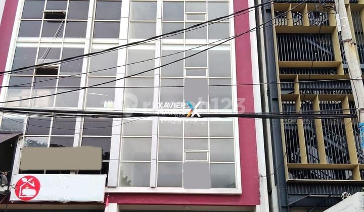 Barang Langka ! Disewakan Ruko Mewah 5 Lantai di Gubeng