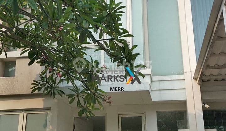 Disewakan Rumah Cantik Grand Island Semi Furnish Pakuwon City