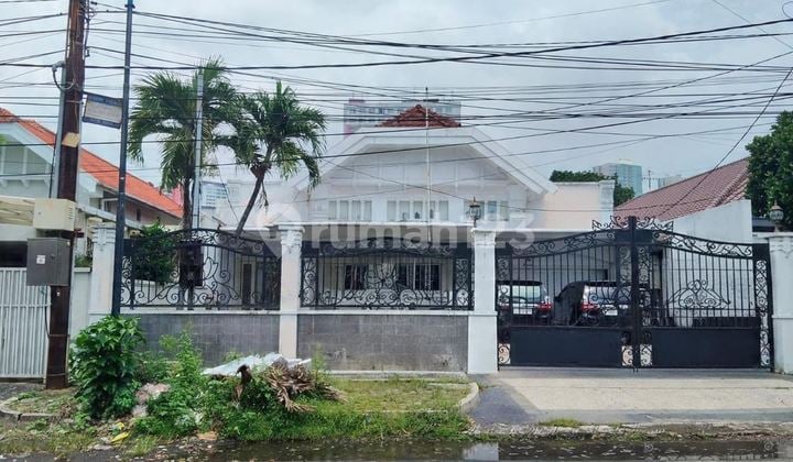 Disewakan Rumah Bangunan Komersial di Raya Gubeng Kertajaya