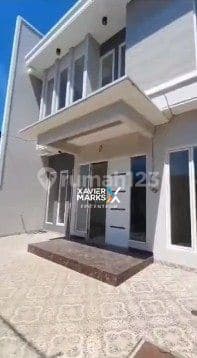 Dijual Rumah Baru di Manyar 2 Lantai Siap Huni