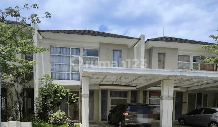 For Sale House in Grand Pakuwon South Victoria