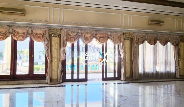 Bangunan Komersial Jemur Andayani Mewah Bagus Siap Huni