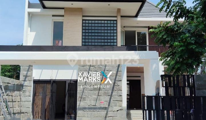 For Rent: Graha Family 2-Story House with Private Pool