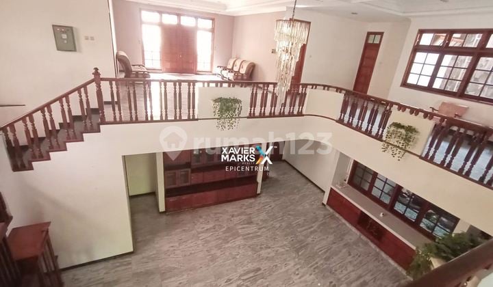 Murah Polll Disewakan Rumah di Surabaya Pusat Furnished