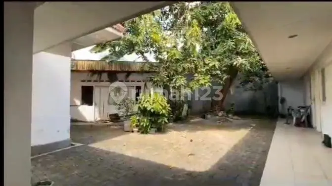 Dijual Vintage Surabaya Pusat Dr Wahidin Kartini Teuku Umar