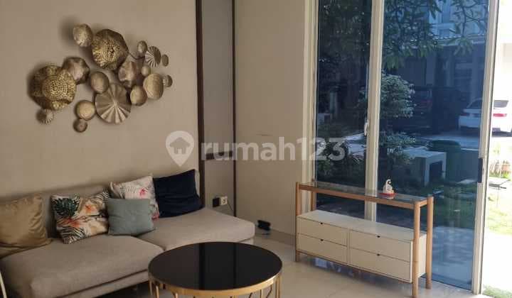 Dijual Rumah di Grand Pakuwon Dekat Pakuwon Mall