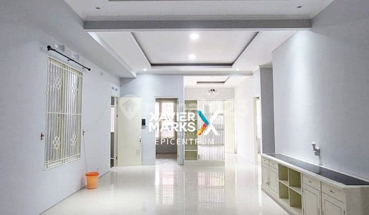 For Rent Minimalist House in Gayungsari Gayungan Fully Renovated