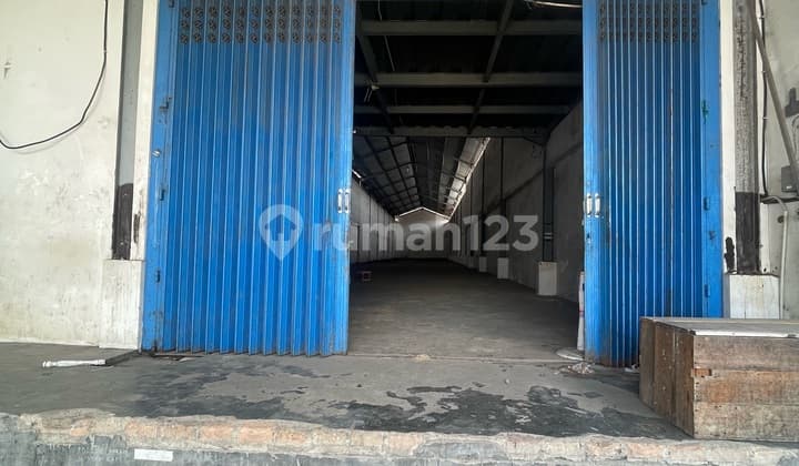 Gudang Strategis di Samarinda Dekat Jembatan & Tol, Akses Kontainer Lancar
