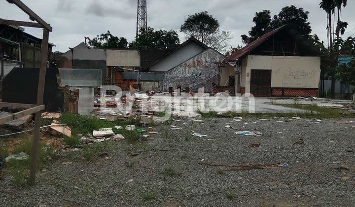 Strategic land in the city center