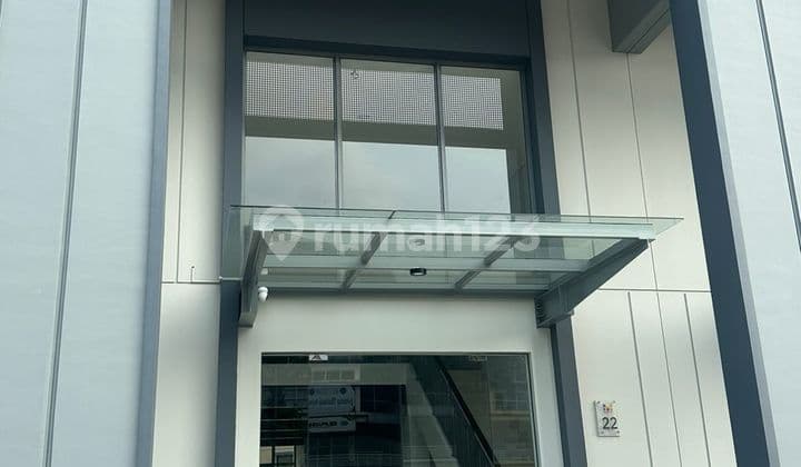Dijual Segera Ruko 3 Lantai Full Furnished di Gading Serpong