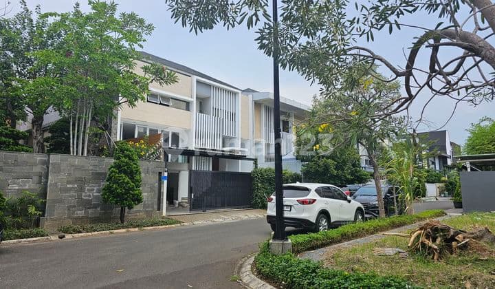 Minimalist Luxury House Citra Garden 6