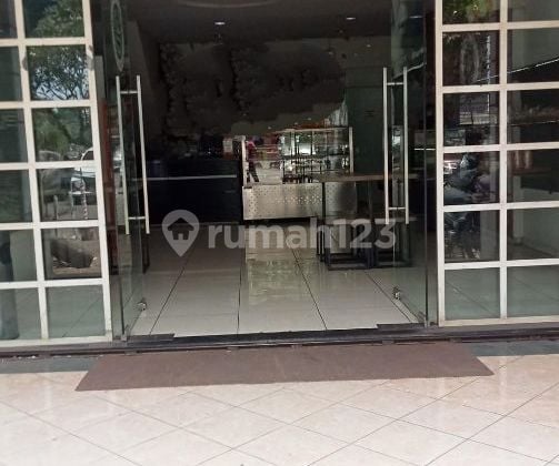 Dijual dibawah harga pasar, Ruko 31/2 lantai, daerah Ciledug(Tangerang)