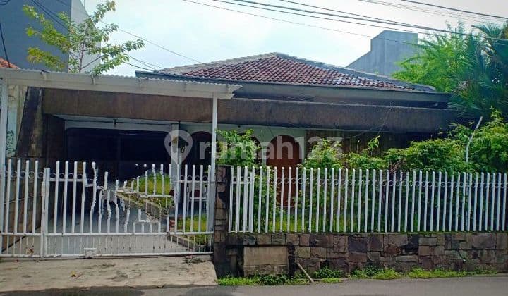 Dijual Rumah 1 lantai, dalam komplek perumahan.