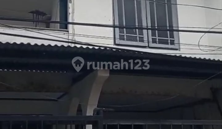Rumah Lokasi Strategis Dijual (Tanah Abang)