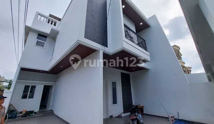 For Sale New 3-Story House Building, Kosambi Area - West Jakarta
