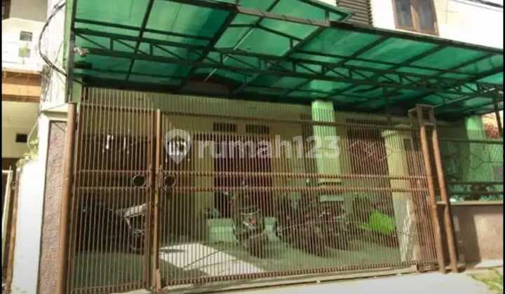 Sold: Fully Occupied Boarding House 31/2 Land, Strategic Location, Grogol Area (Trisakti & Untar Campuses)