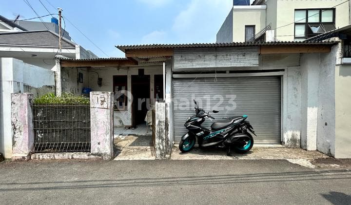 Rumah Hitung Tanah Akses Jalan 1 Mobil Selangkah ke EcoPark