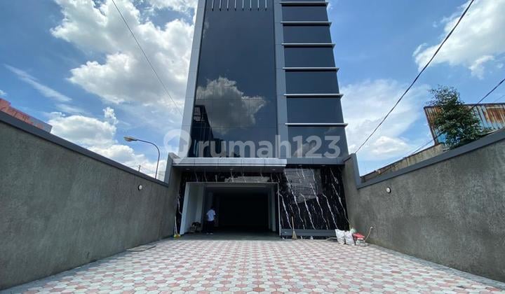 Gedung Baru Siap Pakai 4,5 Lantai Cawang Mt Haryono