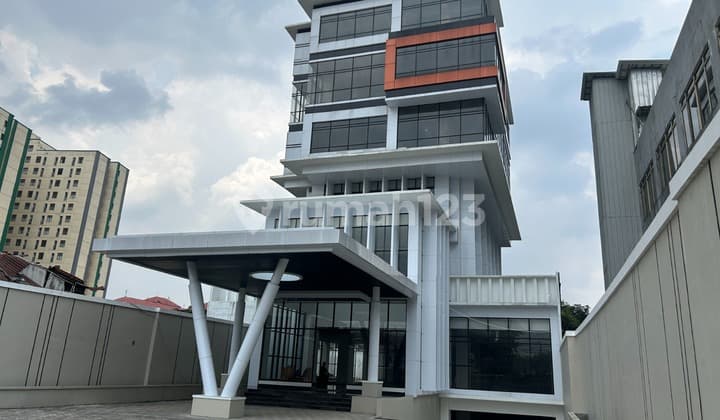 Gedung Baru 6 Lantai + Basement | Parkir Luas | Bebas Ganjil Genap | Cawang