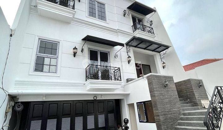 Menteng Rumah Mewah Brand New Lt 378/800