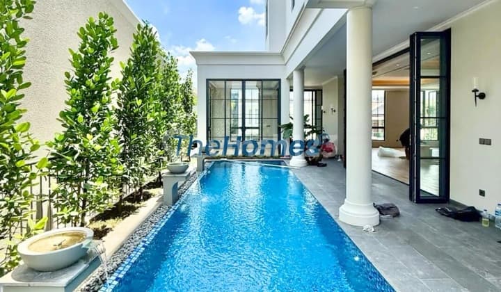 Brand New 4-Story House in Premium Area Near SCBD