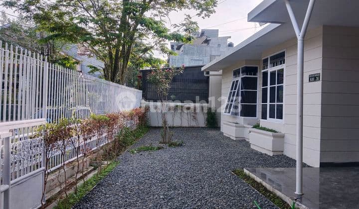 Rumah Siap Huni Di Gegerkalong , Setiabudi Bandung