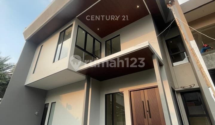 Rumah Brand New 2 Lantai di Kebayoran Villas Sektor 7 Js15273