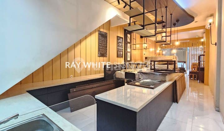 Dijual Ruko 3 Lantai Siap Pakai Di Tebet Barat Dalam Raya