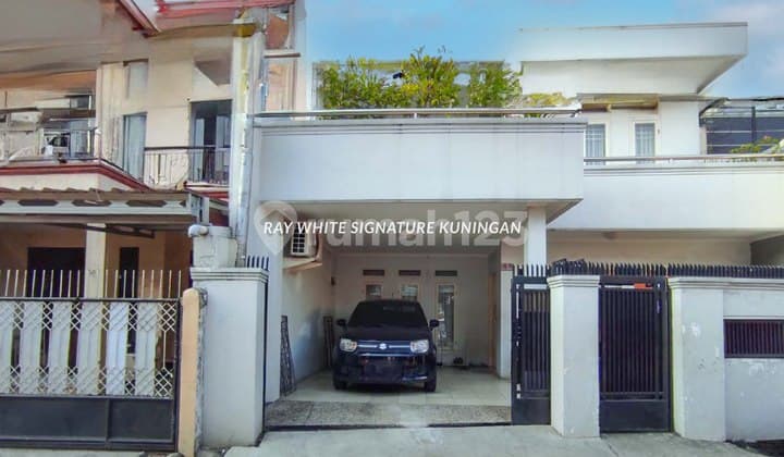 Dijual Rumah Siap Huni Di Palmerah Lokasi Dekat Binus