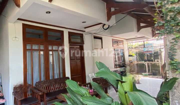 House in Pondok Labu by the Roadside, Strategic Location for Sale