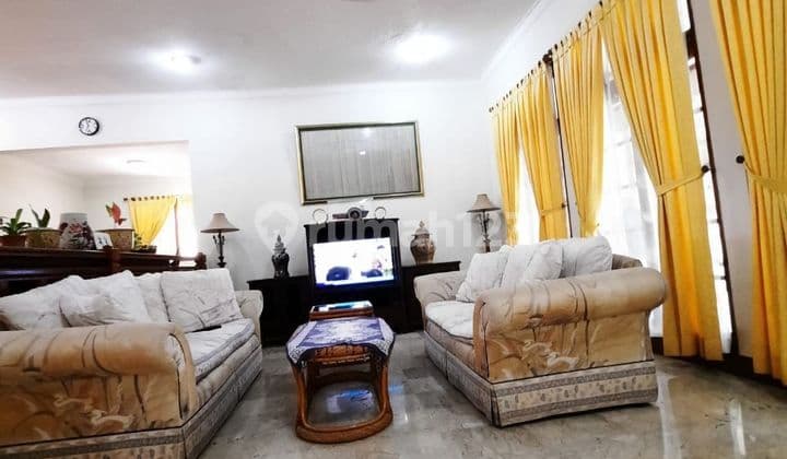 Dijual Rumah Satu Lantai Vila Pejaten Mas SHM Bagus