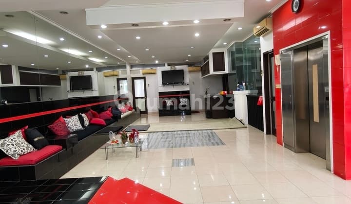 Rumah Dalam Cluster 5 Menit Jalan Kaki ke MRT Cipete Dijua