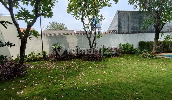 Rumah 2 Lantai Bagus Dekat Mrt Cipete Dijual