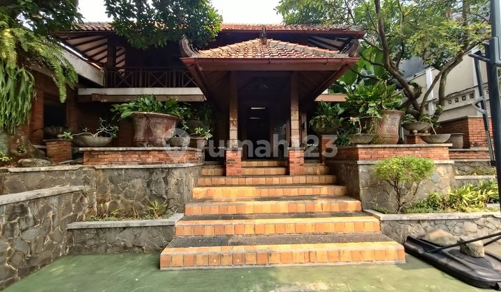 Rumah 2 Lantai Shm Dekat Mrt Cipete