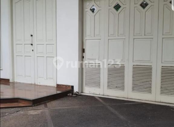 Dijual Rumah di Cipete Dekat Pijat Patah Tulang Haji Naim