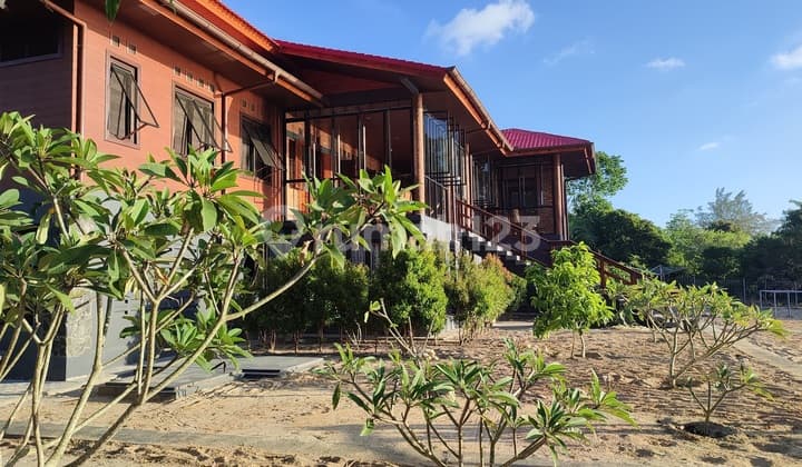 Beach House for Sunset Lovers on Belitung Island