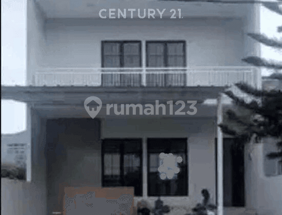 Rumah Bagus Siap Huni di Cluster Catalonia Delta Mas Cikarang