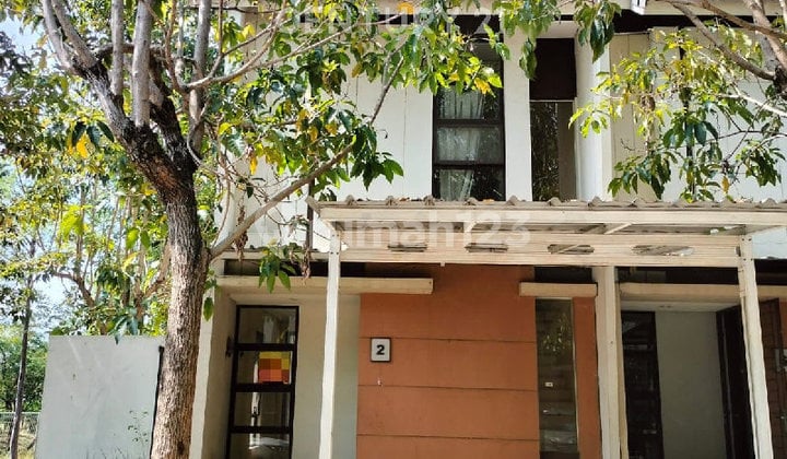 Rumah Hook Di La Freya Lippo Cikarang.