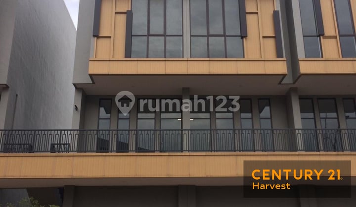 Ruko Bagus 4 Lantai Siap Pakai Di Vasanta Cluster Kosai MM2100