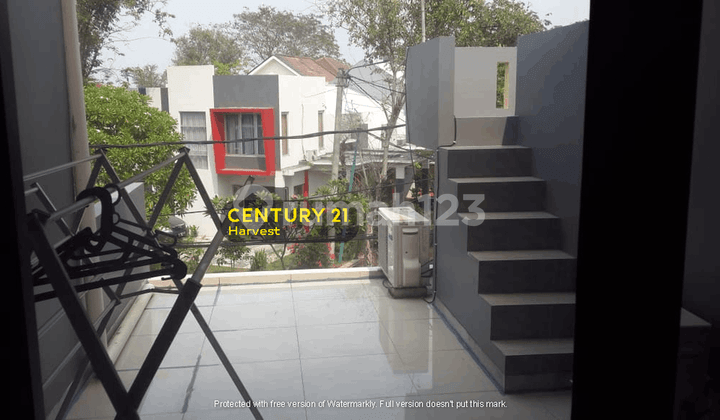 Disewakan Rumah Bagus Semi Furnished Siap Huni Di Sriwijaya, Lippo Cikarang, Cikarang