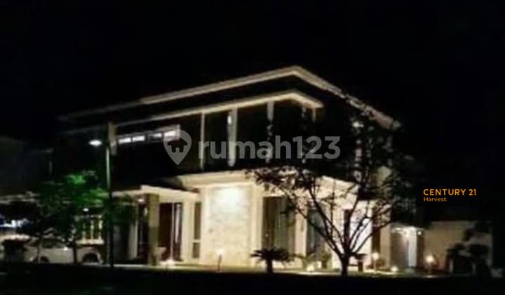 Rumah Mewah 2 Lantai FurnishedDi Cluster Vassalake Lippo Cikarang