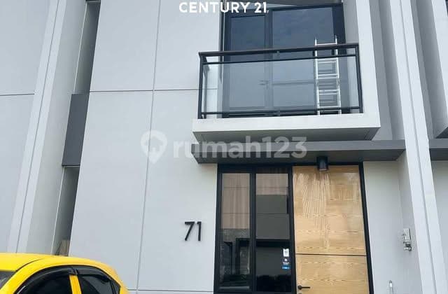 Rumah Bagus Siap Huni di Cluster Cendana Spark Lippo Cikarang, Cikarang