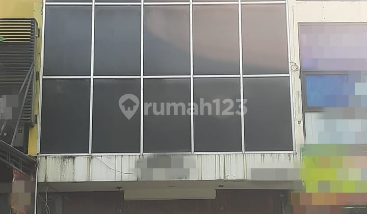 Ruko Robson 3 Lantai Siap Pakai Di Lippo Cikarang