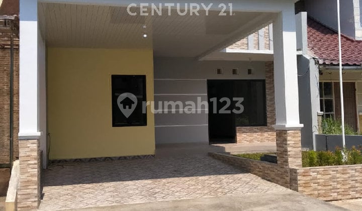 Rumah Bagus Murah di Cluster Meadow Green Lippo Cikarang