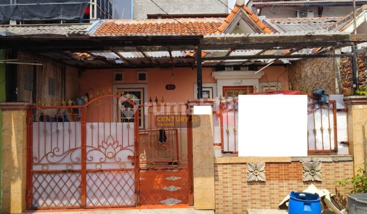 Rumah Bagus Murah Di Jalan Merak Jababeka Residence